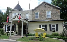 Inn At The Falls